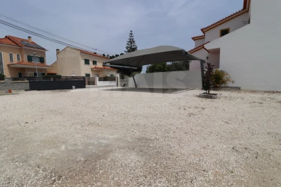 Terreno para Venda em Samora Correia