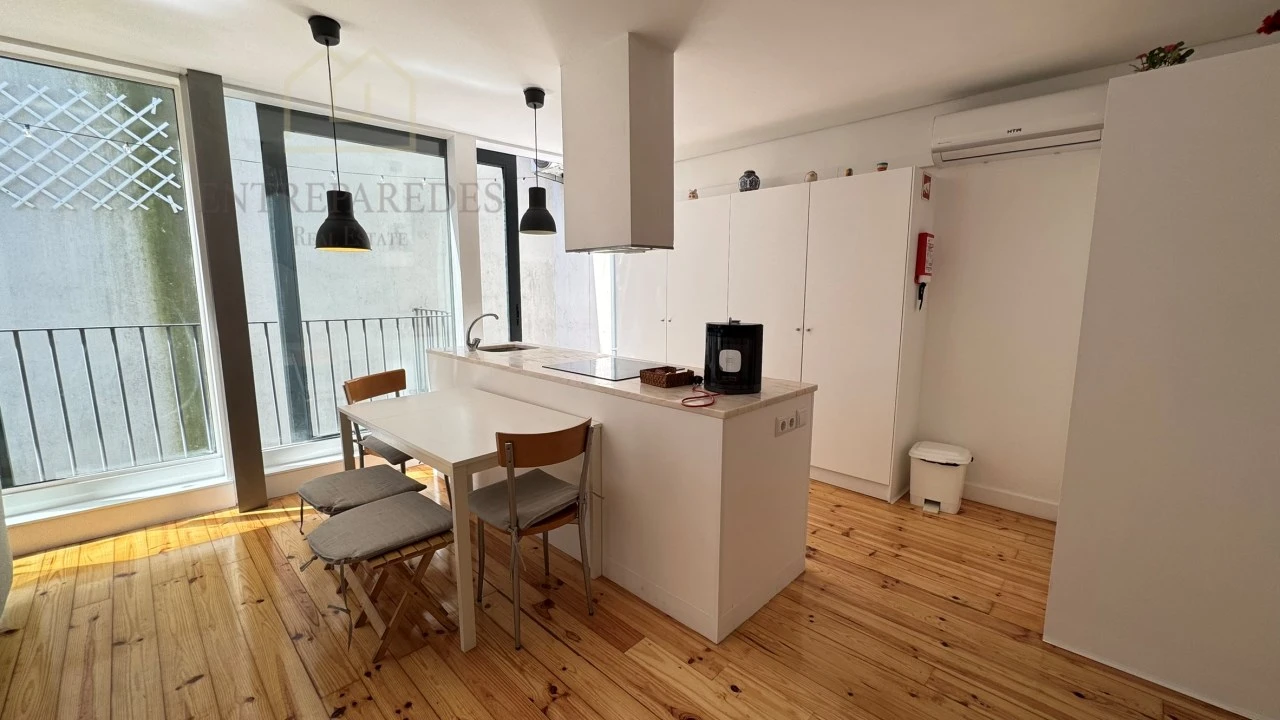 Apartamento T2 para Venda em Cedofeita, Santo Ildefonso, Sé, Miragaia, São Nicolau e Vitória Foto 6