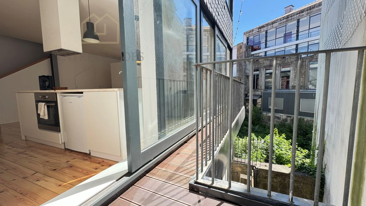 Apartamento T2 para Venda em Cedofeita, Santo Ildefonso, Sé, Miragaia, São Nicolau e Vitória Foto 12