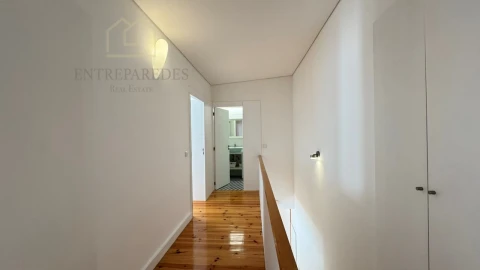 Apartamento T2 para Venda em Cedofeita, Santo Ildefonso, Sé, Miragaia, São Nicolau e Vitória