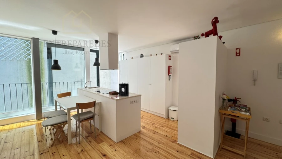 Apartamento T2 para Venda em Cedofeita, Santo Ildefonso, Sé, Miragaia, São Nicolau e Vitória Foto 2