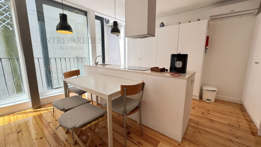 Apartamento T2 para Venda em Cedofeita, Santo Ildefonso, Sé, Miragaia, São Nicolau e Vitória Foto 9