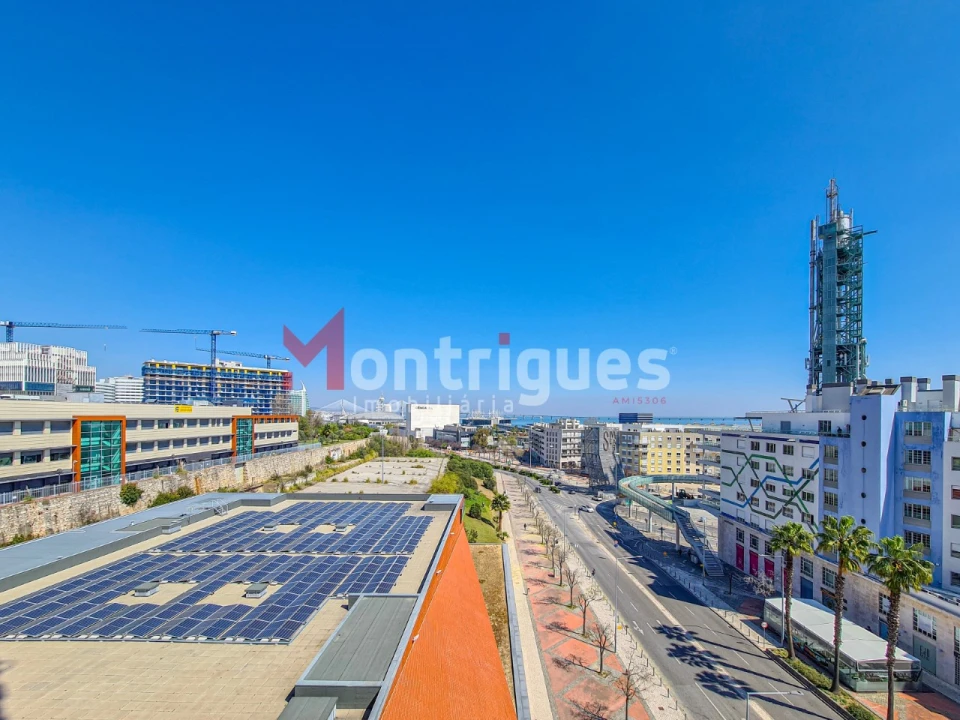 Apartamento T3 para Arrendamento em Parque das Nações Foto 39