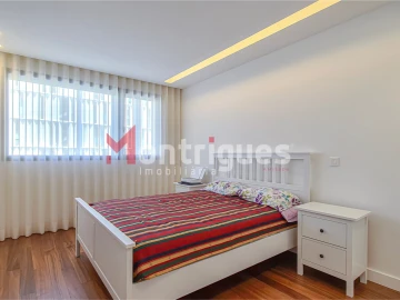 Apartamento T3 para Arrendamento em Parque das Nações