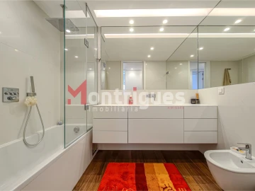 Apartamento T3 para Arrendamento em Parque das Nações