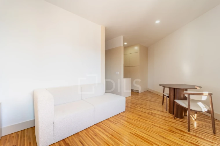 Apartamento para Venda em Cedofeita, Santo Ildefonso, Sé, Miragaia, São Nicolau e Vitória Foto 16