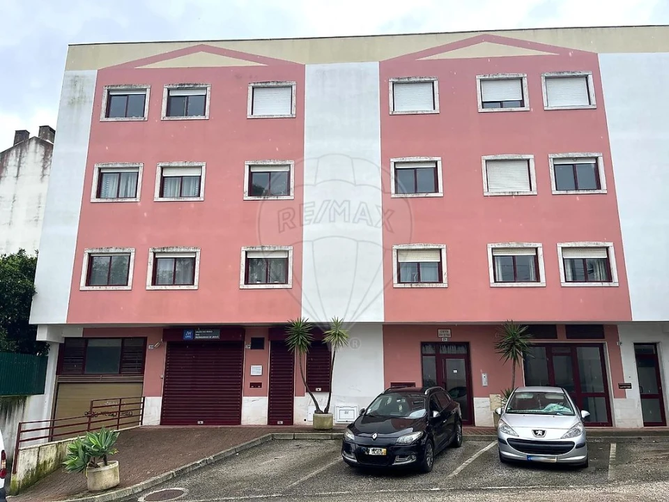 Garagem para Venda em Vila Franca de Xira Foto 3