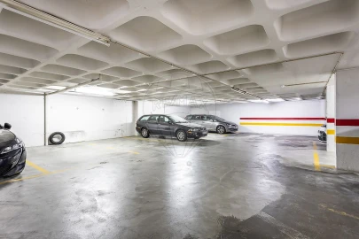 Apartamento T3 para Arrendamento em Benfica
