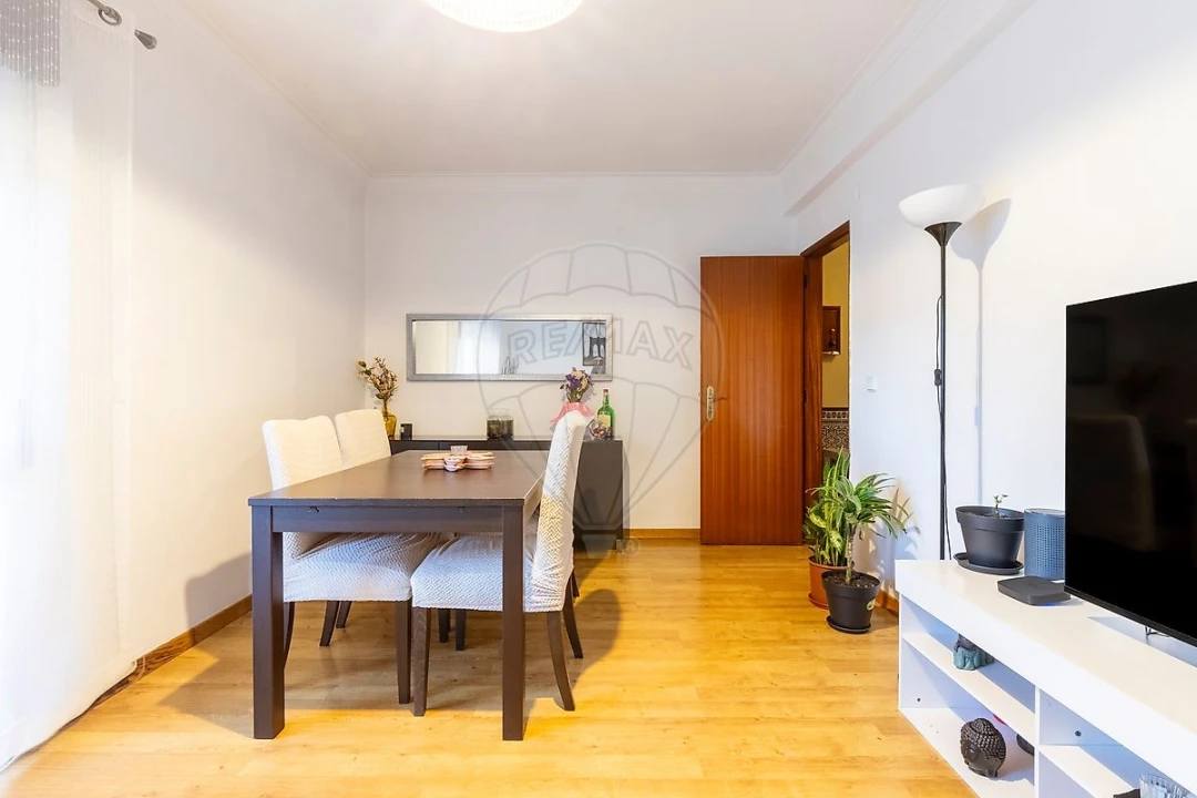Apartamento T2 para Venda em Alverca do Ribatejo e Sobralinho Foto 4