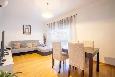 Apartamento T2 para Venda em Alverca do Ribatejo e Sobralinho