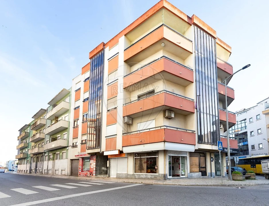 Apartamento T2 para Venda em Alverca do Ribatejo e Sobralinho Foto 5