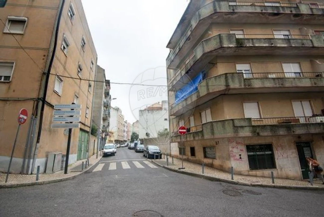 Apartamento T2 para Venda em Encosta do Sol Foto 4