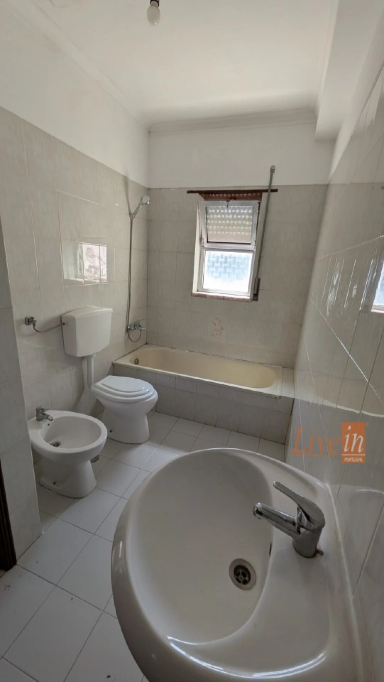 Apartamento T2 para Venda em Algueirão-Mem Martins Foto 14