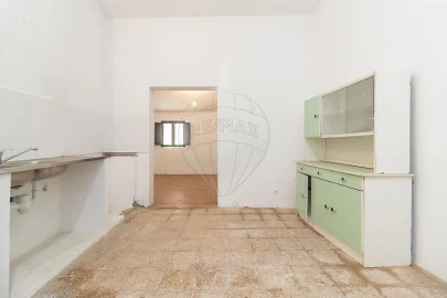 Moradia T4 para Venda em Castro Verde e Casével