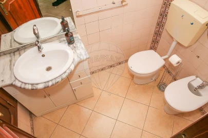 Apartamento T3 para Venda em Águas Livres