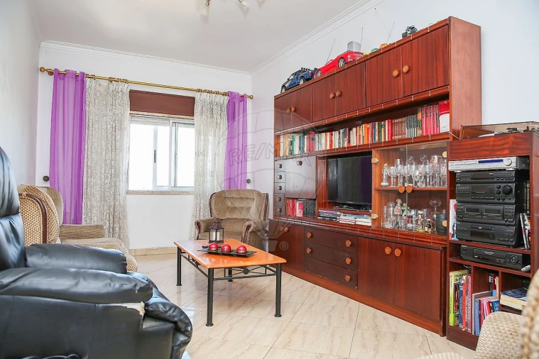 Apartamento T3 para Venda em Águas Livres Foto 22