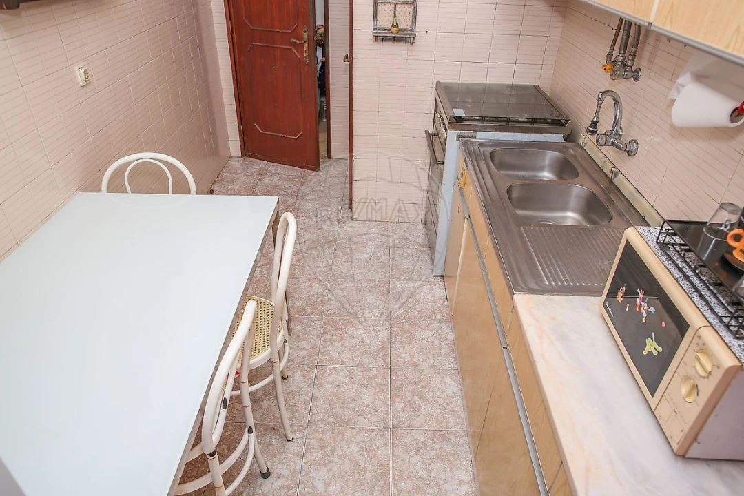 Apartamento T3 para Venda em Águas Livres Foto 27