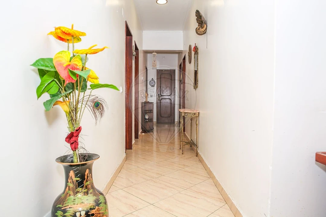 Apartamento T3 para Venda em Águas Livres Foto 8