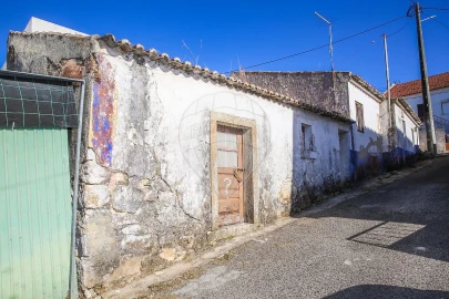Moradia T2 para Venda em Arranho