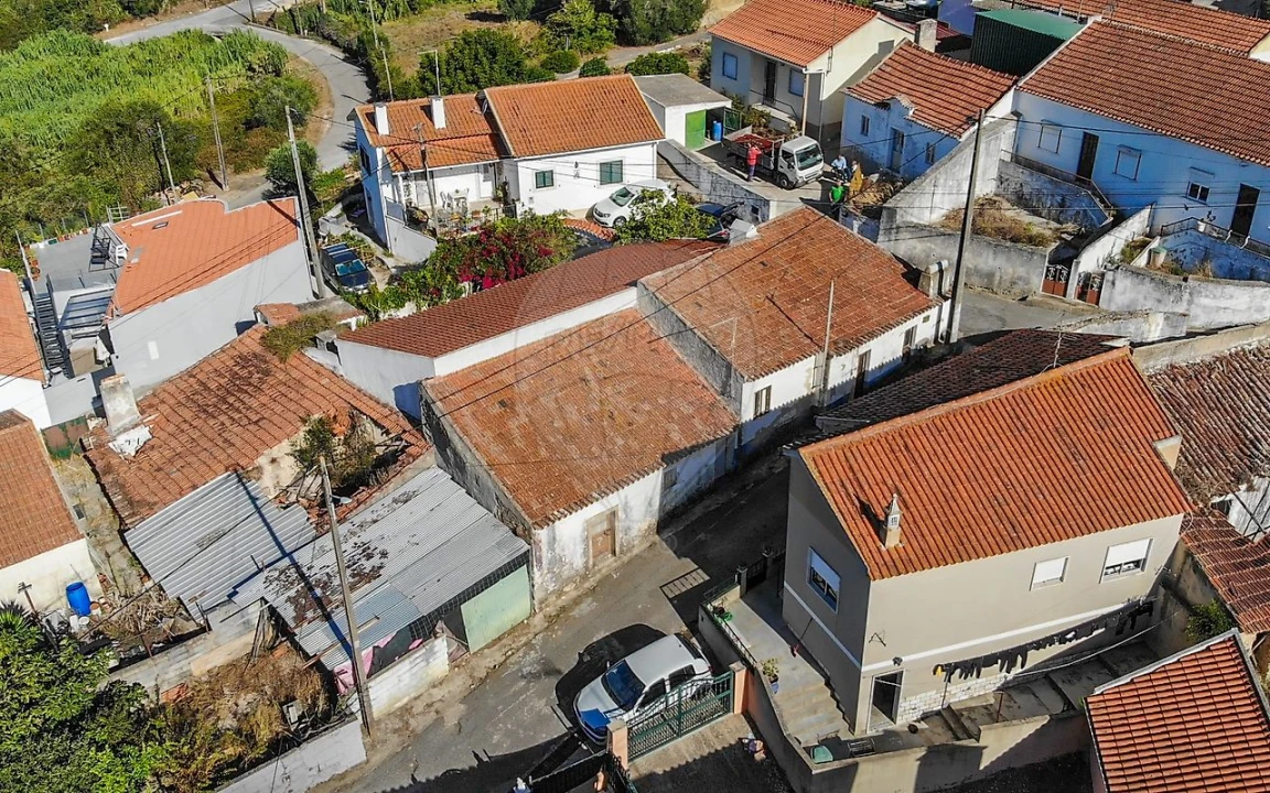 Moradia T2 para Venda em Arranho Foto 10