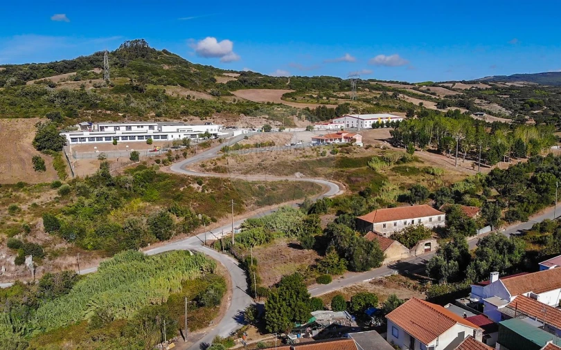 Moradia T2 para Venda em Arranho Foto 11
