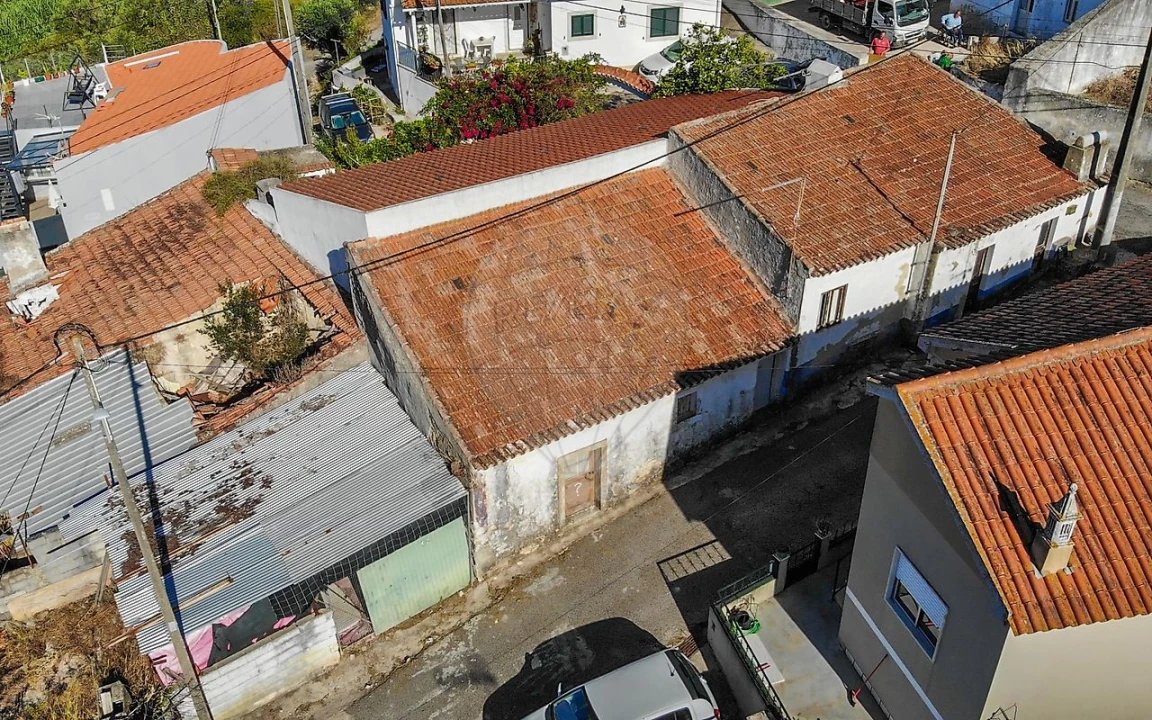Moradia T2 para Venda em Arranho Foto 5