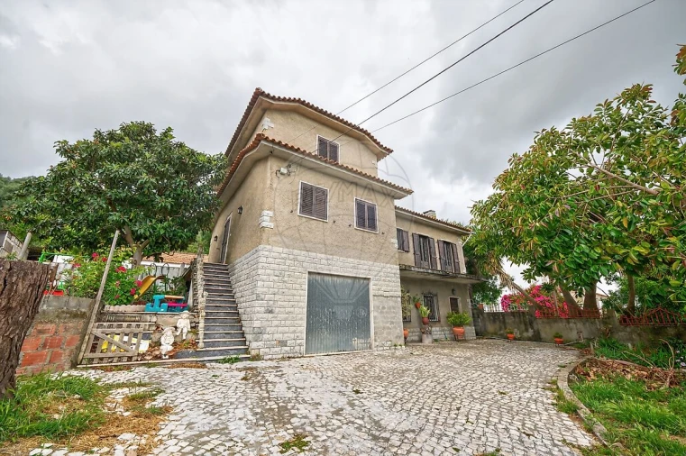 Moradia T5 para Venda em Vila Franca de Xira Foto 4