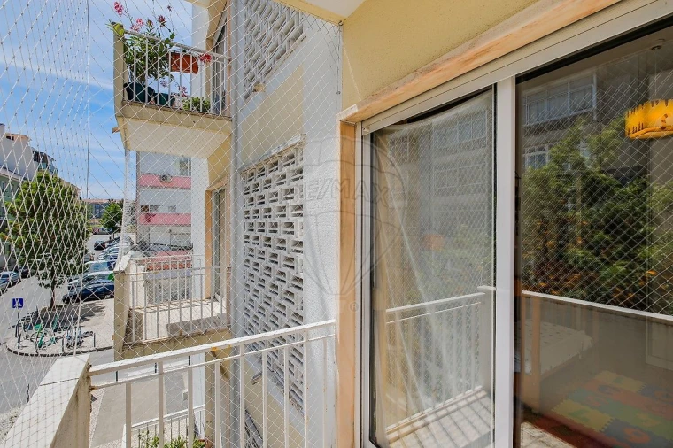 Apartamento T2 para Venda em Benfica Foto 19