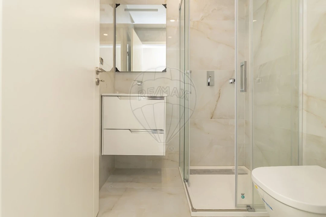 Apartamento T5 para Venda em Montijo e Afonsoeiro Foto 10