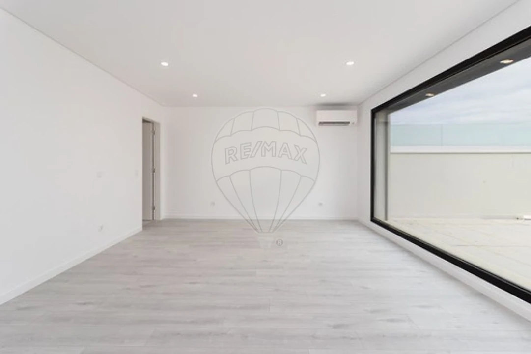 Apartamento T5 para Venda em Montijo e Afonsoeiro Foto 43