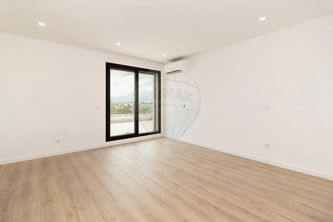 Apartamento T5 para Venda em Montijo e Afonsoeiro Foto 31