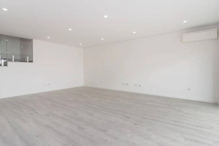 Apartamento T5 para Venda em Montijo e Afonsoeiro Foto 39