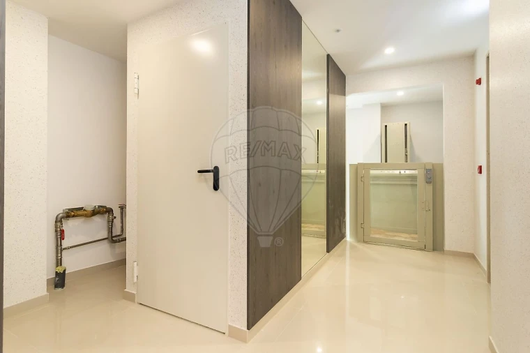Apartamento T5 para Venda em Montijo e Afonsoeiro Foto 26