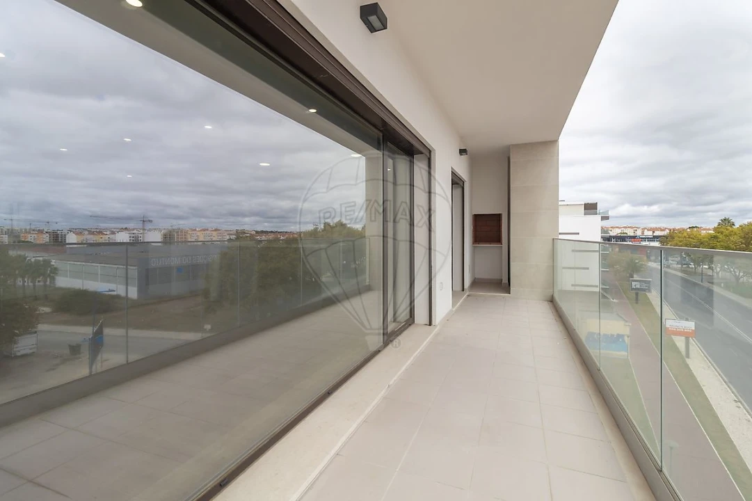 Apartamento T5 para Venda em Montijo e Afonsoeiro Foto 36