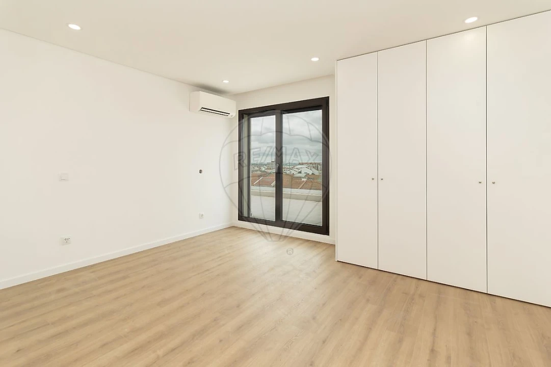 Apartamento T5 para Venda em Montijo e Afonsoeiro Foto 41