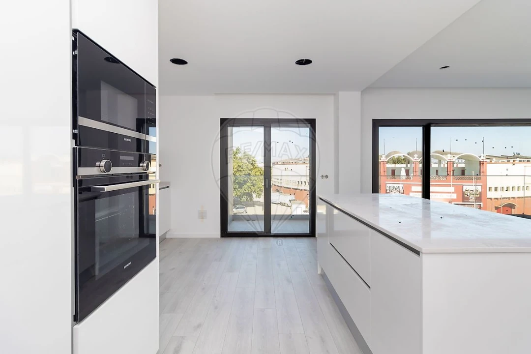 Apartamento T5 para Venda em Montijo e Afonsoeiro Foto 14