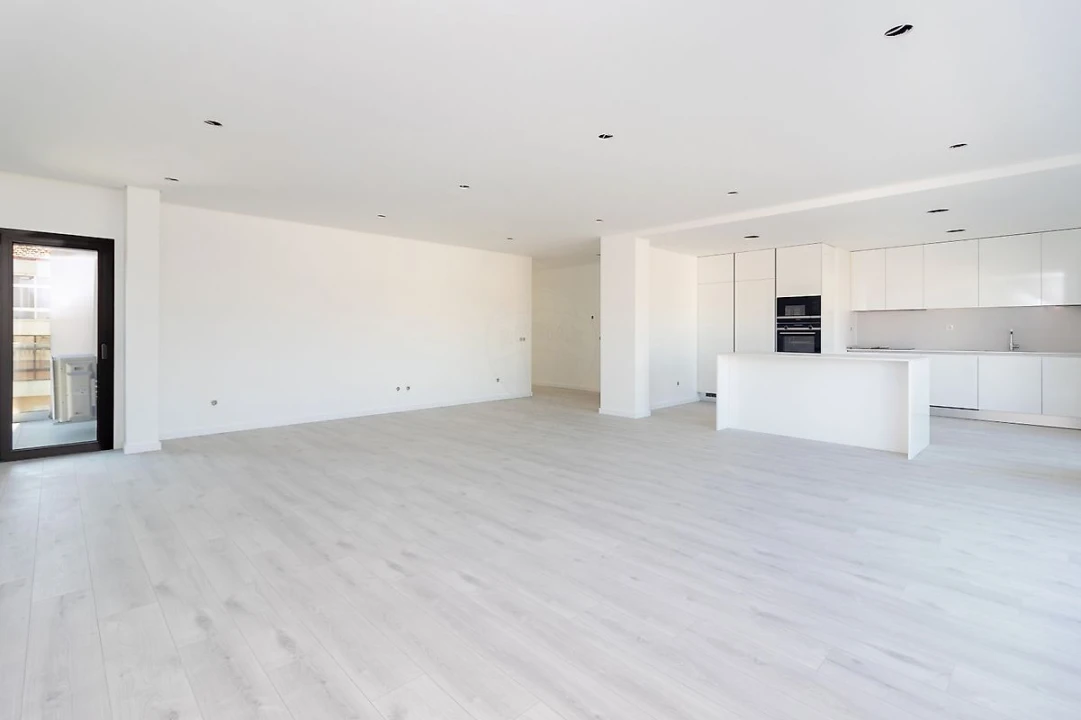Apartamento T5 para Venda em Montijo e Afonsoeiro Foto 29
