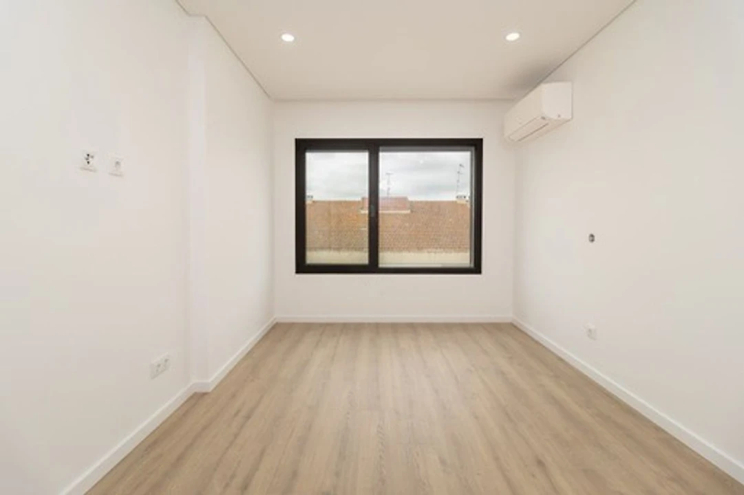 Apartamento T5 para Venda em Montijo e Afonsoeiro Foto 6