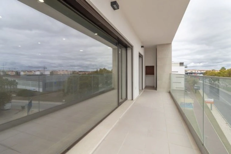 Apartamento T5 para Venda em Montijo e Afonsoeiro Foto 4
