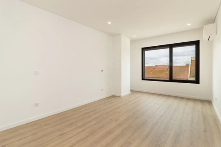 Apartamento T5 para Venda em Montijo e Afonsoeiro Foto 13