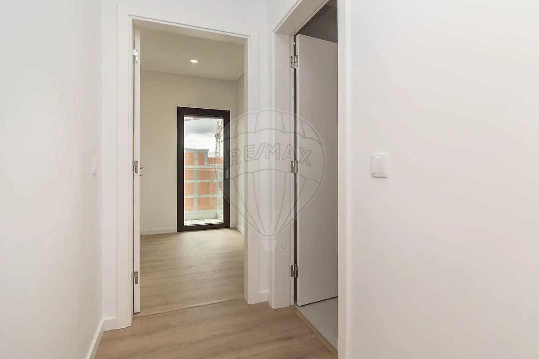Apartamento T5 para Venda em Montijo e Afonsoeiro Foto 10