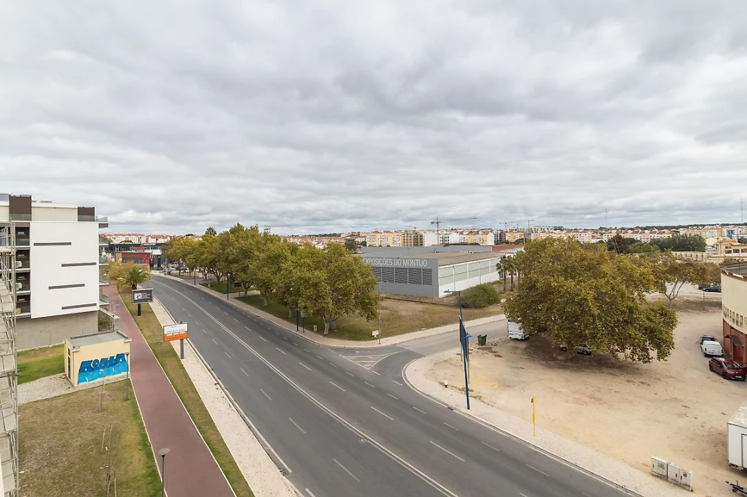 Apartamento T5 para Venda em Montijo e Afonsoeiro Foto 16