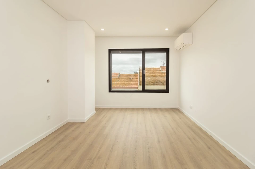 Apartamento T5 para Venda em Montijo e Afonsoeiro Foto 11