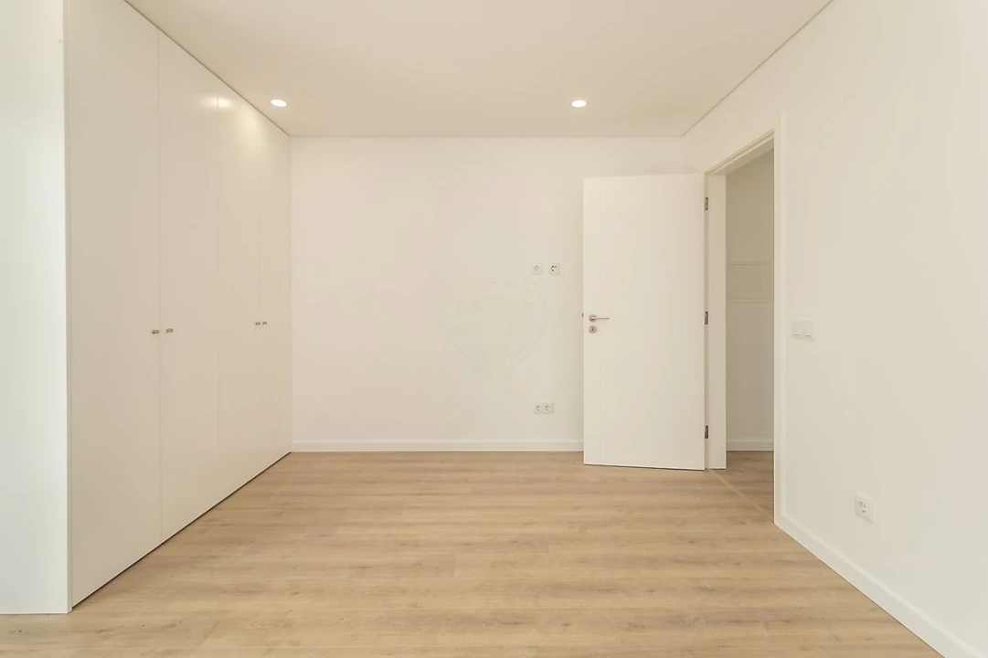 Apartamento T5 para Venda em Montijo e Afonsoeiro Foto 40