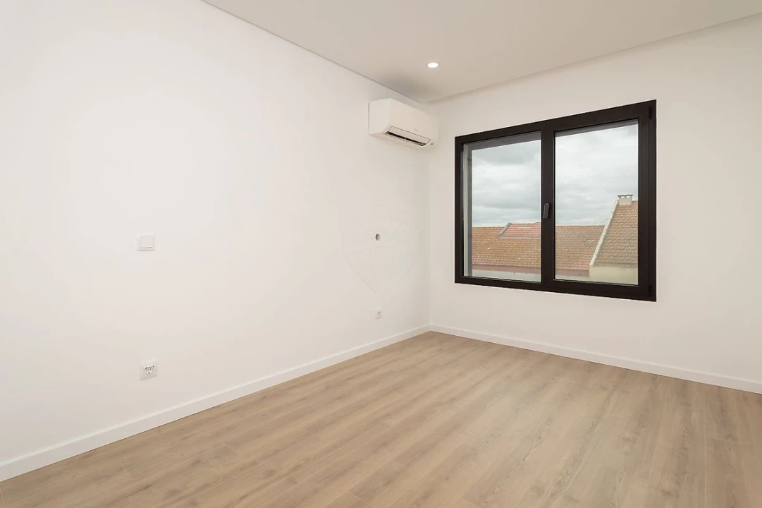 Apartamento T5 para Venda em Montijo e Afonsoeiro Foto 13