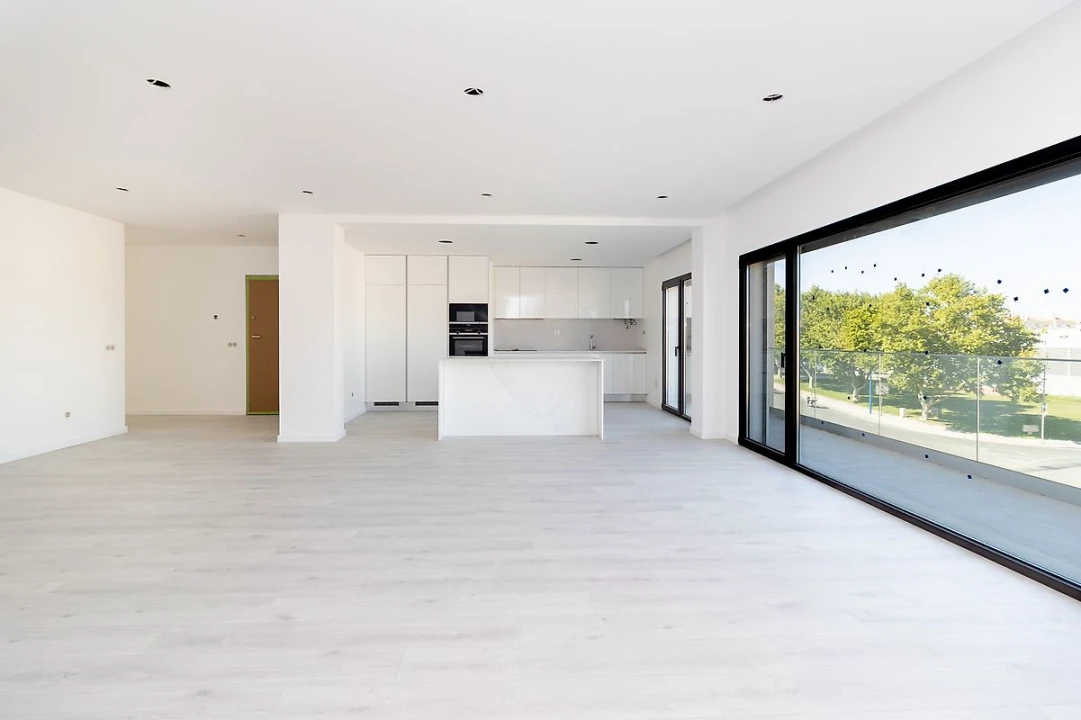 Apartamento T5 para Venda em Montijo e Afonsoeiro Foto 5