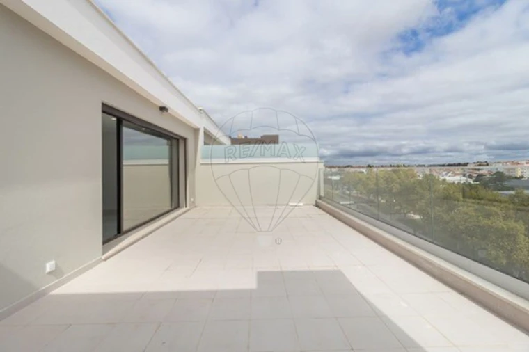 Apartamento T5 para Venda em Montijo e Afonsoeiro Foto 34