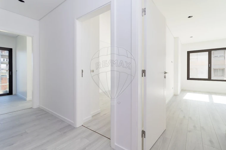 Apartamento T5 para Venda em Montijo e Afonsoeiro Foto 10