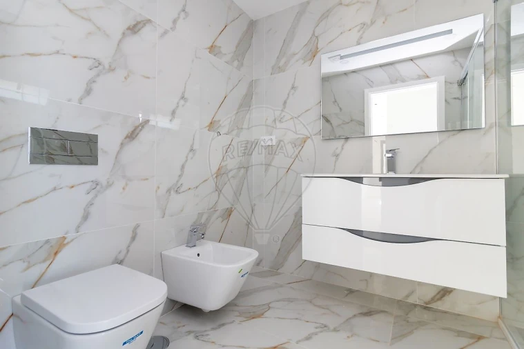 Apartamento T5 para Venda em Montijo e Afonsoeiro Foto 36