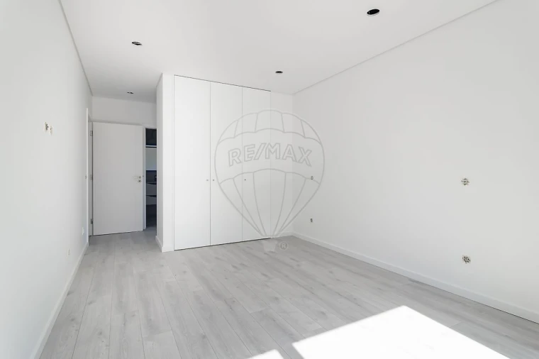 Apartamento T5 para Venda em Montijo e Afonsoeiro Foto 21